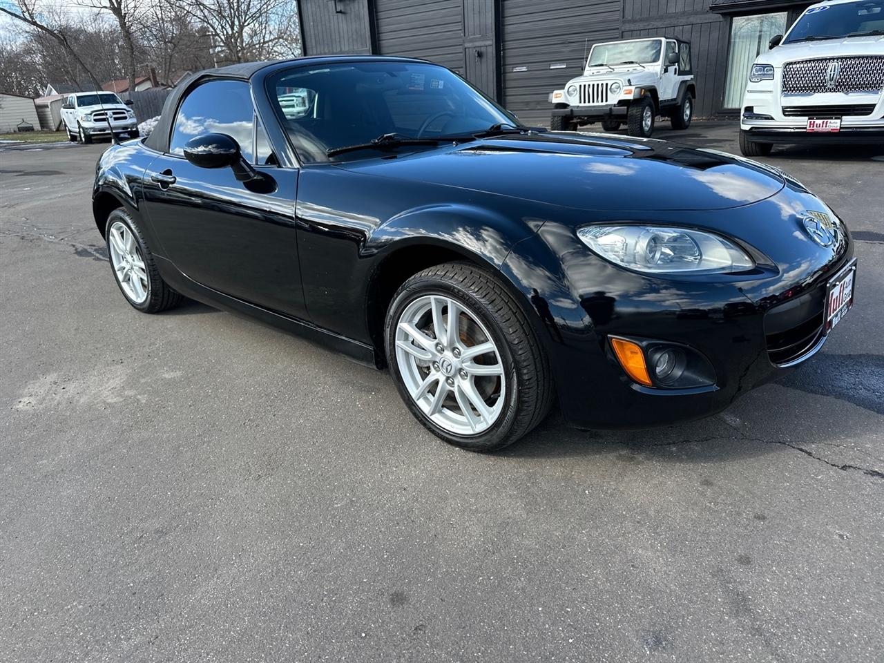 2011 Mazda MX-5 Miata 2dr Conv Auto Sport