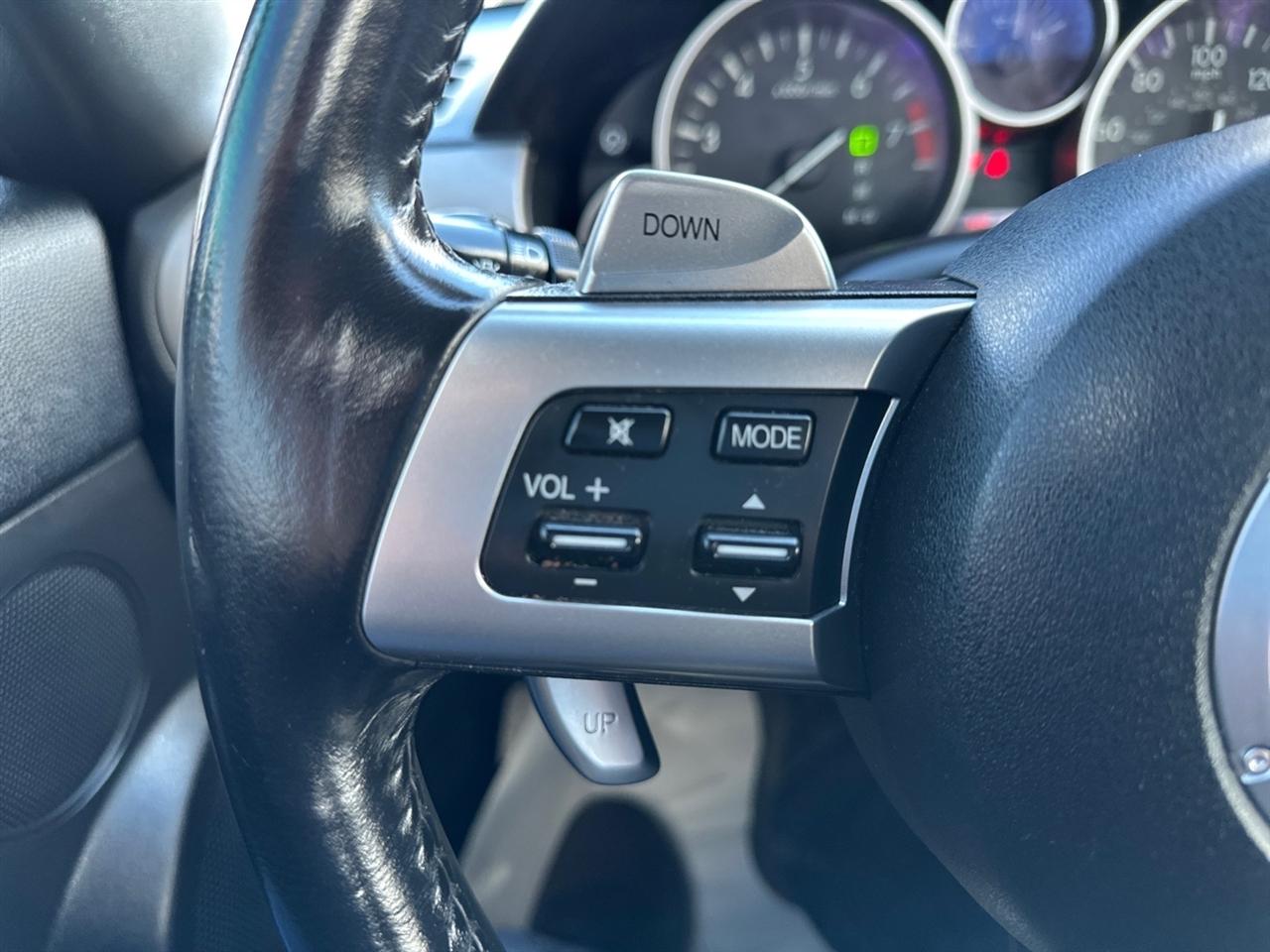 Mazda MX-5 Miata 2dr Conv Auto Sport 2011