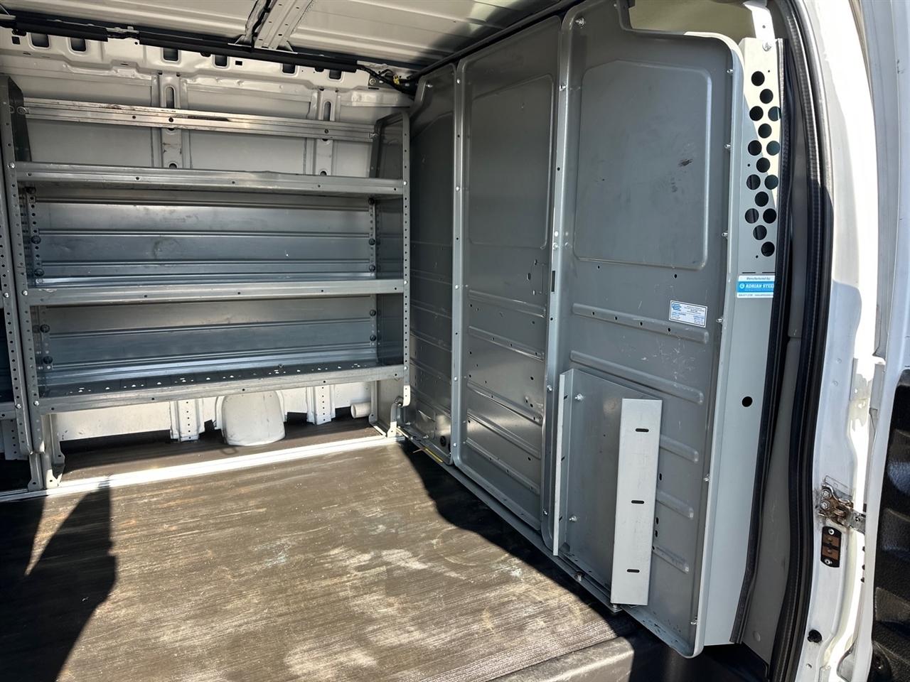 Chevrolet Express Cargo Van RWD 2500 135" 2020