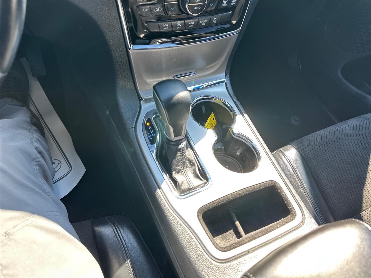 Jeep Grand Cherokee Altitude 4x4 2019