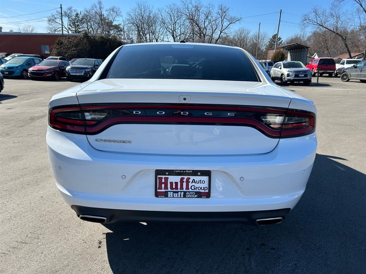 Dodge Charger SXT RWD 2021