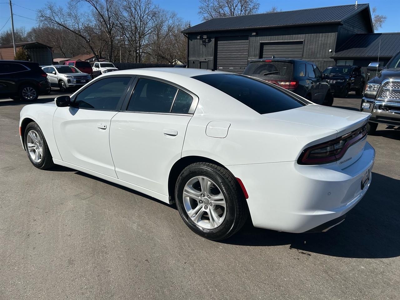 Dodge Charger SXT RWD 2021