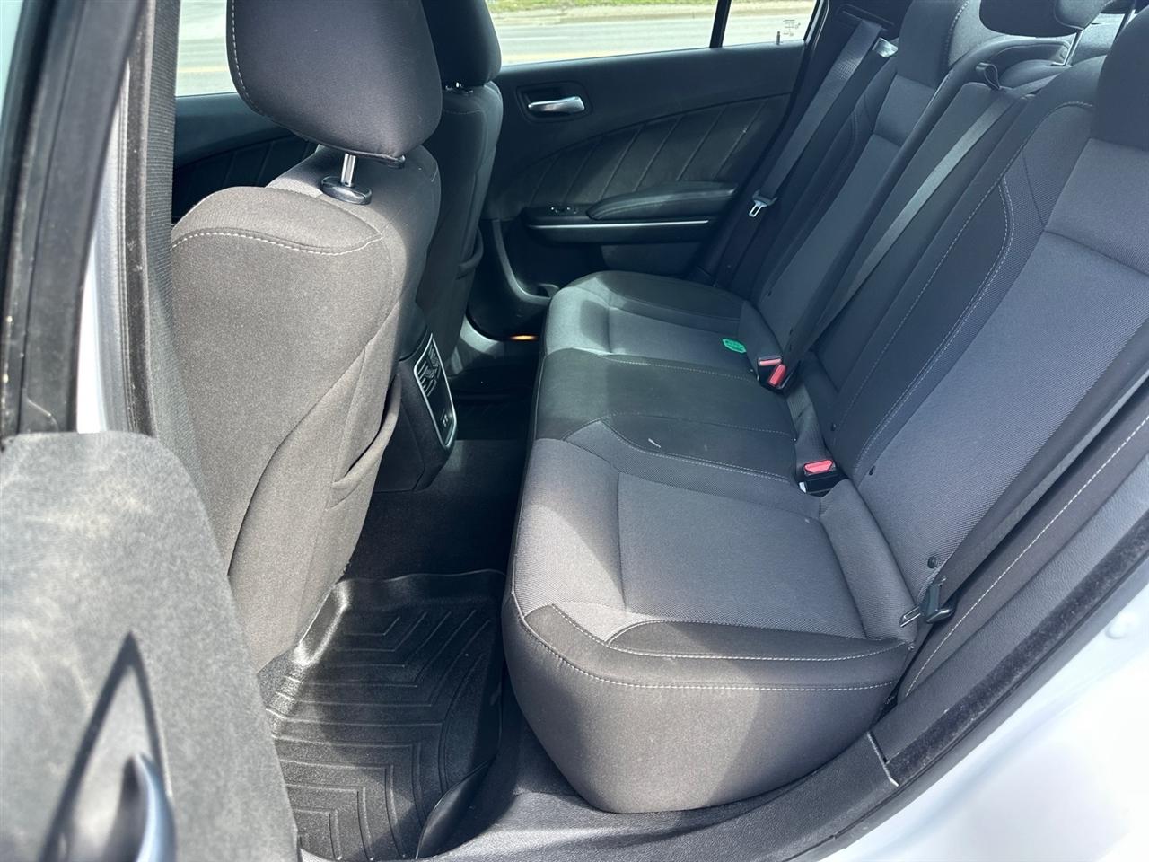 Dodge Charger SXT RWD 2021