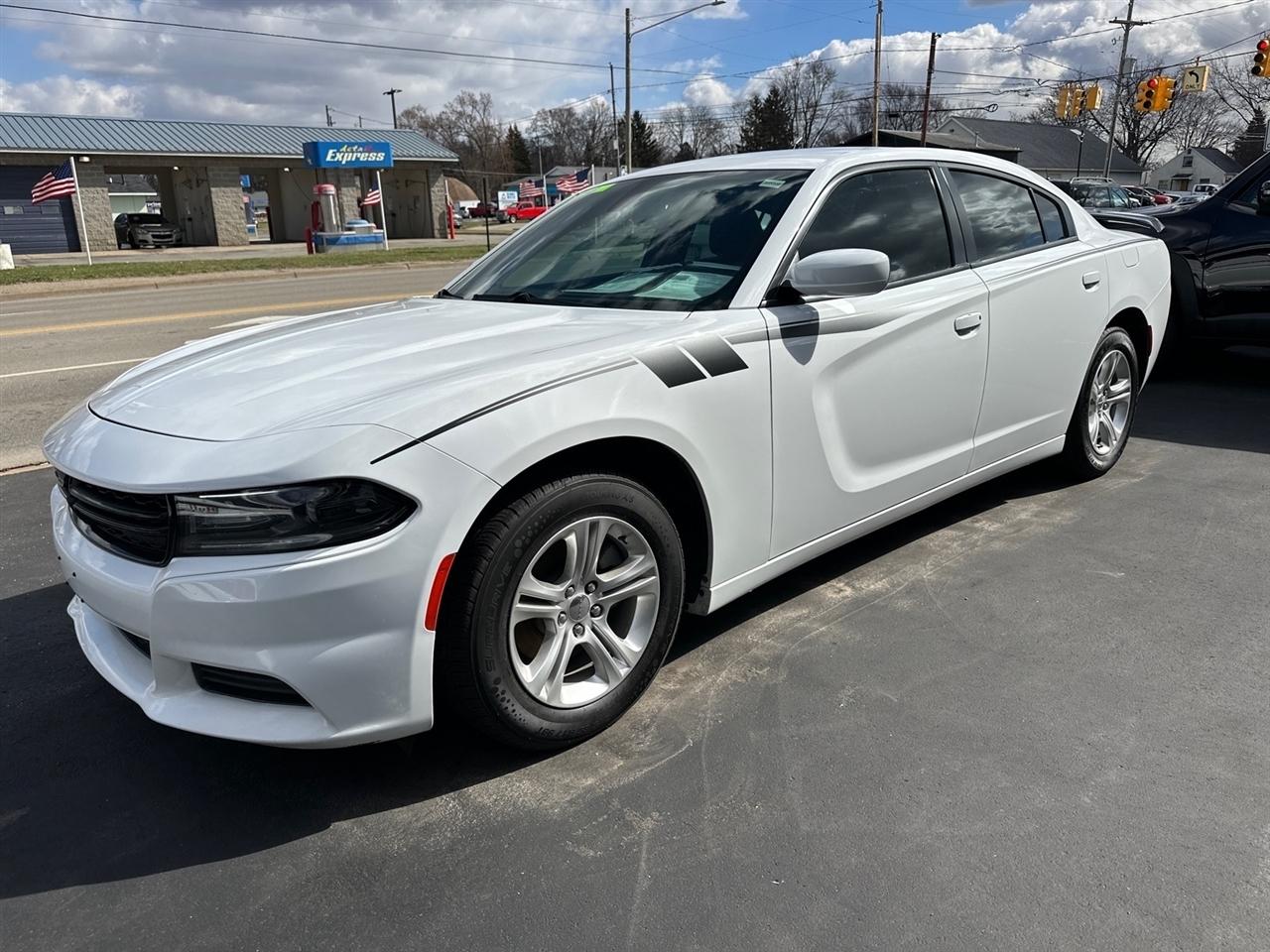 Dodge Charger SXT RWD 2021