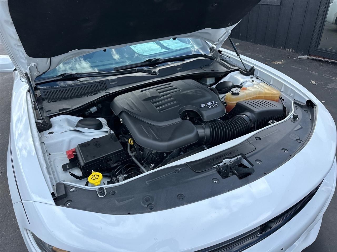 Dodge Charger SXT RWD 2021