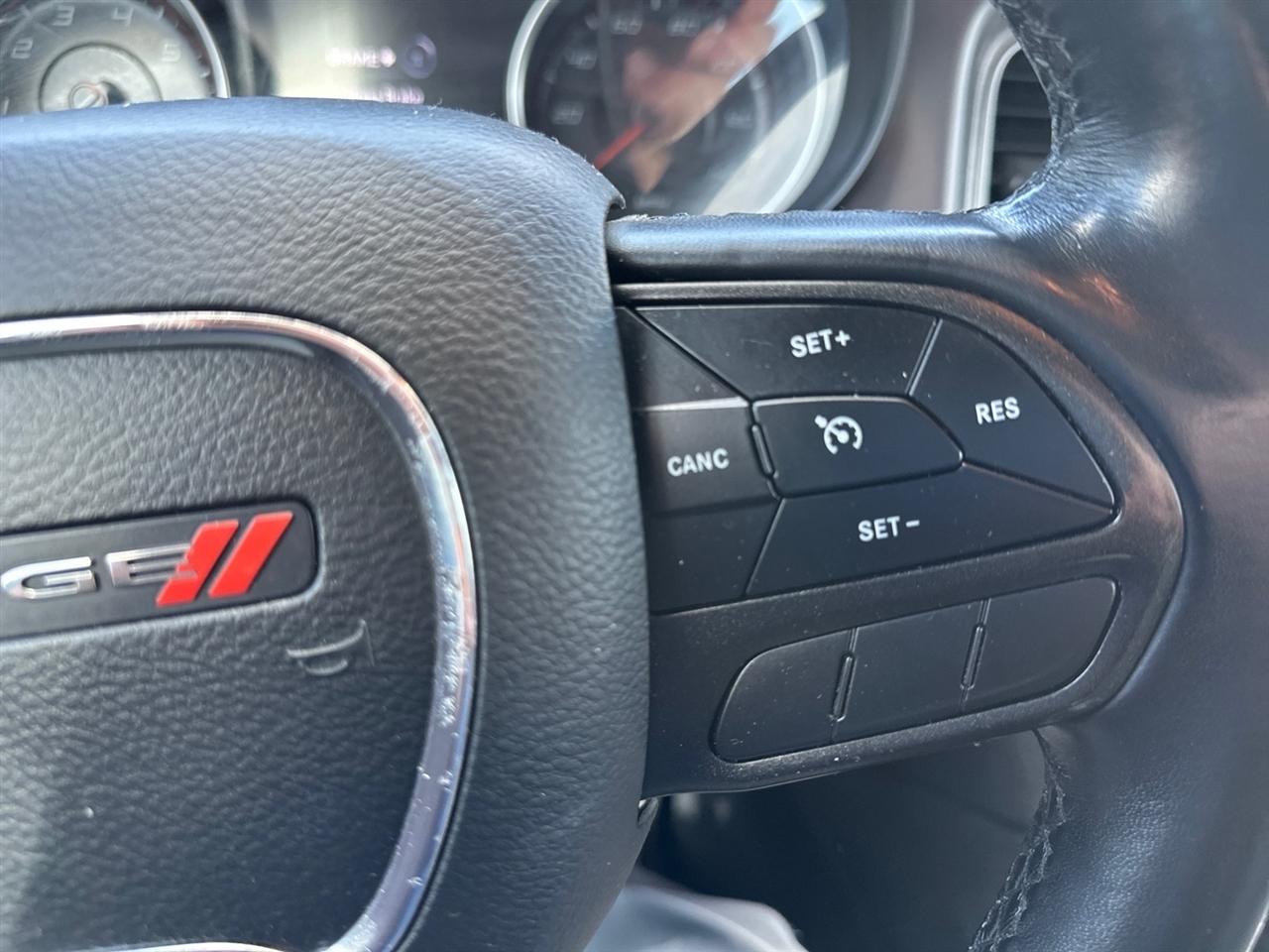 Dodge Charger SXT RWD 2021