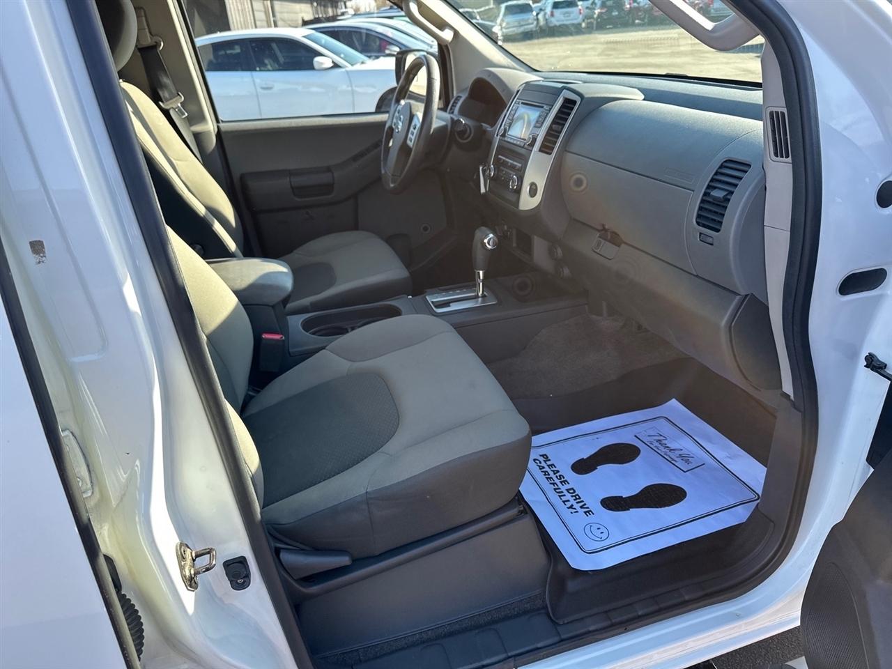 Nissan Xterra 4WD 4dr Auto Pro-4X 2015