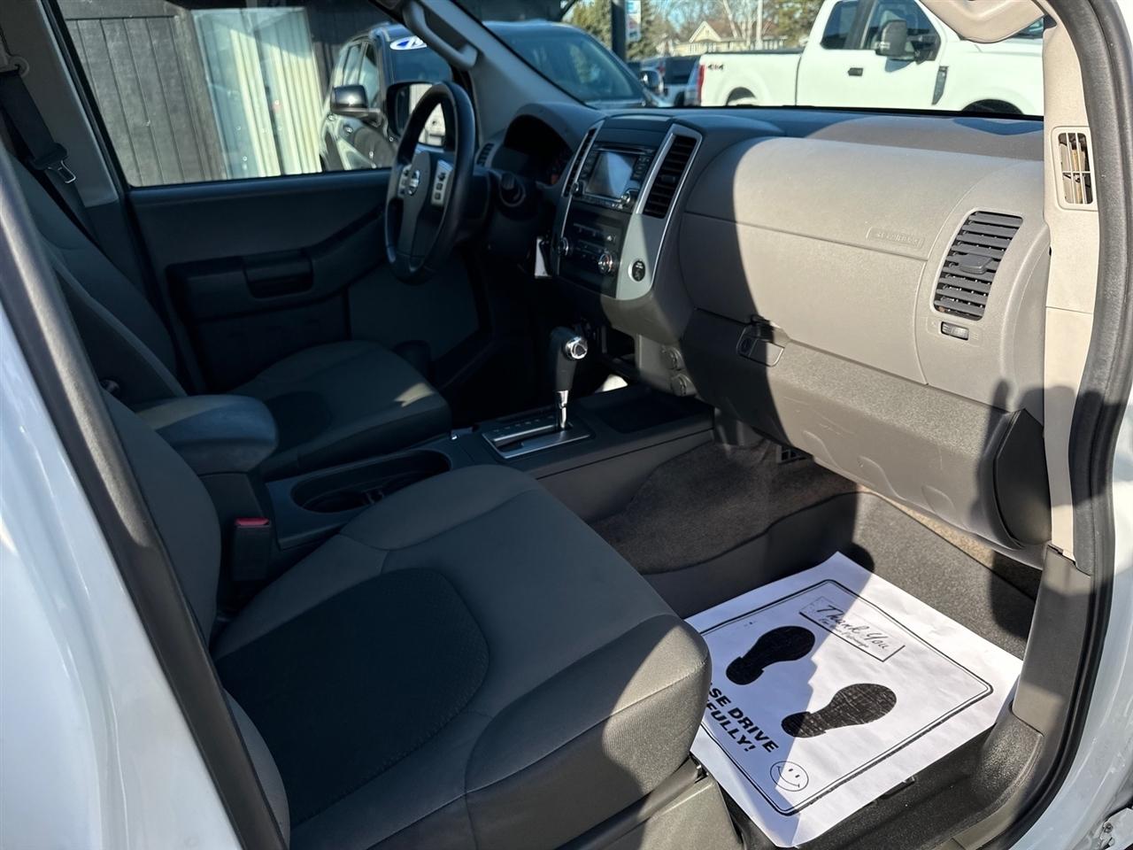 Nissan Xterra 4WD 4dr Auto Pro-4X 2015