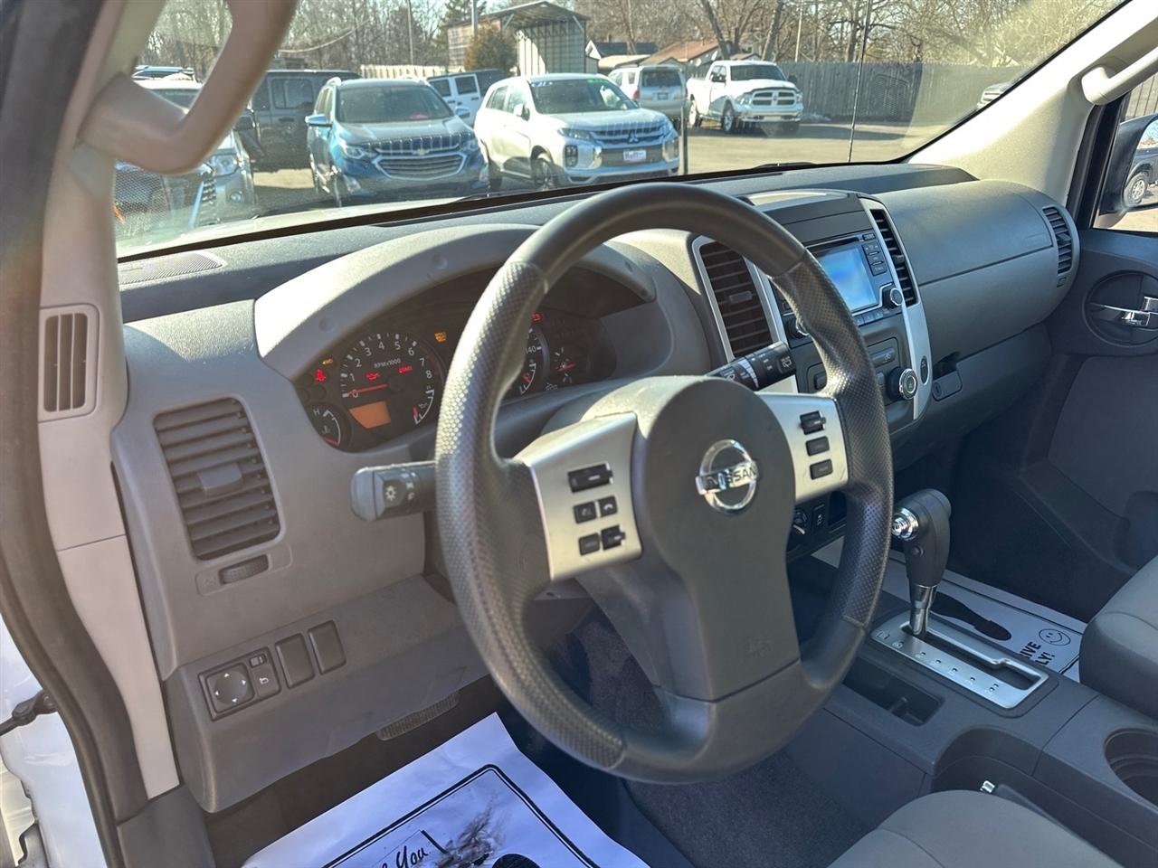 Nissan Xterra 4WD 4dr Auto Pro-4X 2015