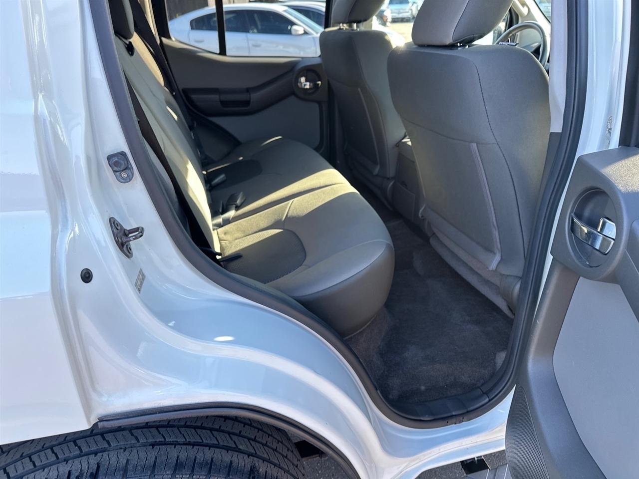 Nissan Xterra 4WD 4dr Auto Pro-4X 2015