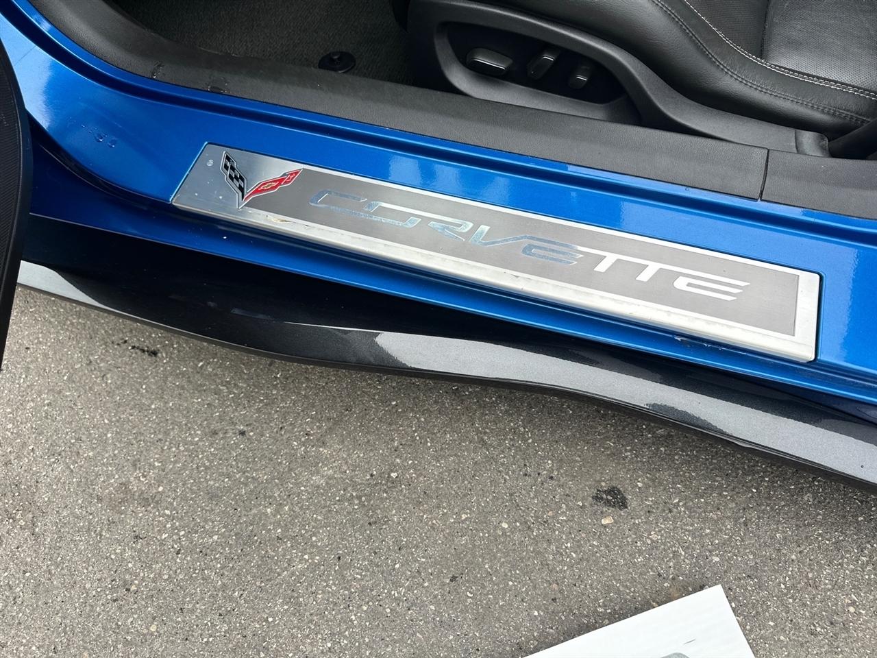 Chevrolet Corvette 2dr Stingray Z51 Cpe w/2LT 2015