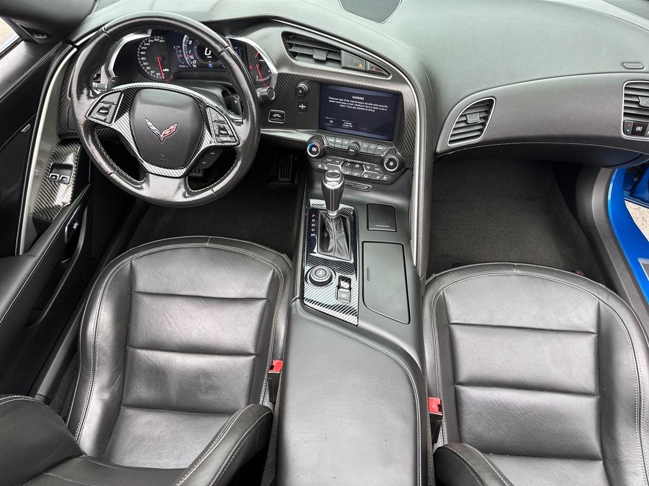 Chevrolet Corvette 2dr Stingray Z51 Cpe w/2LT 2015