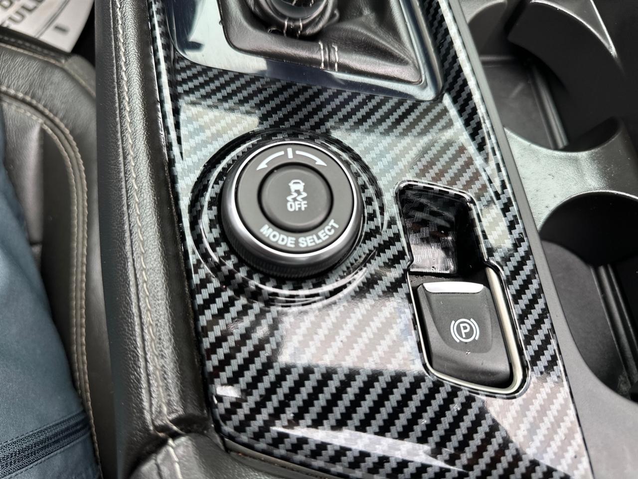 Chevrolet Corvette 2dr Stingray Z51 Cpe w/2LT 2015