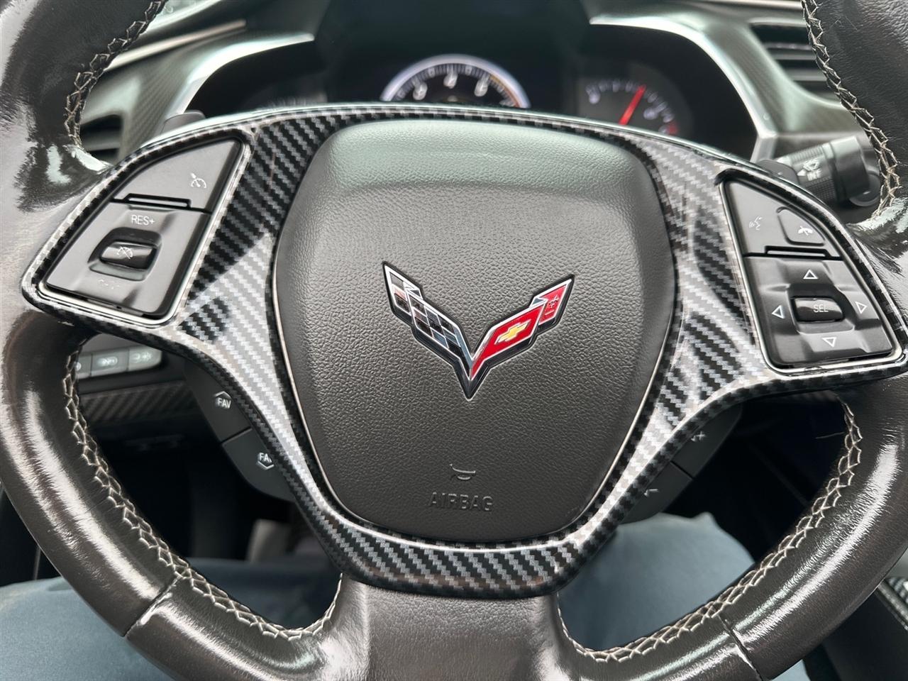 Chevrolet Corvette 2dr Stingray Z51 Cpe w/2LT 2015