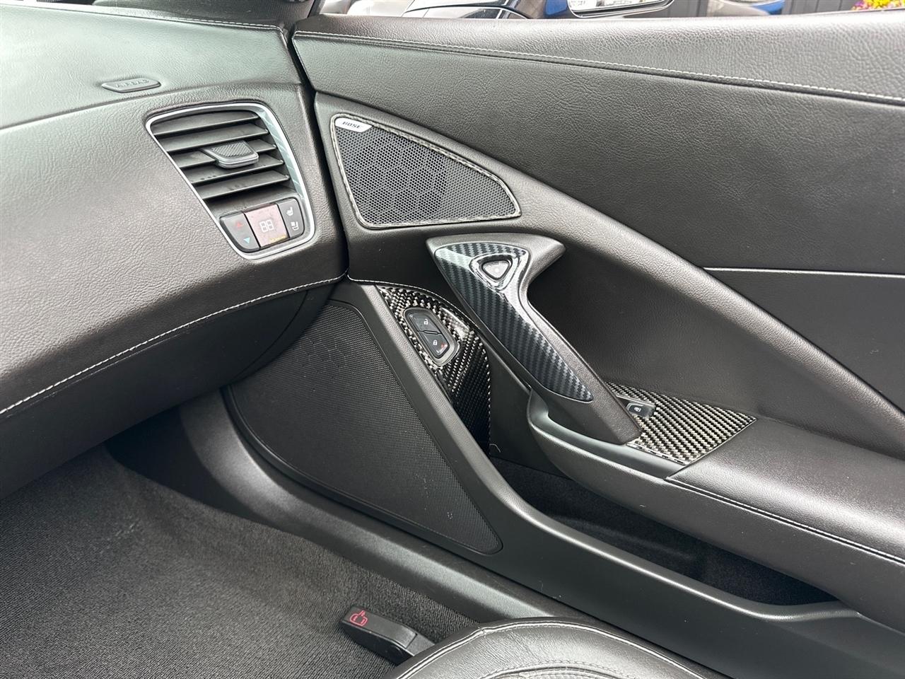 Chevrolet Corvette 2dr Stingray Z51 Cpe w/2LT 2015