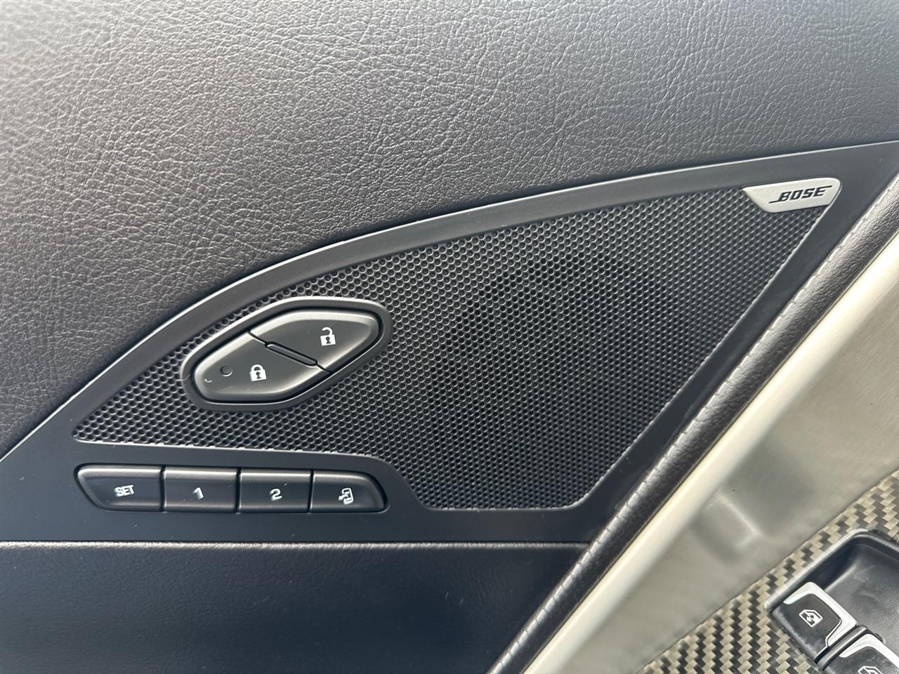 Chevrolet Corvette 2dr Stingray Z51 Cpe w/2LT 2015