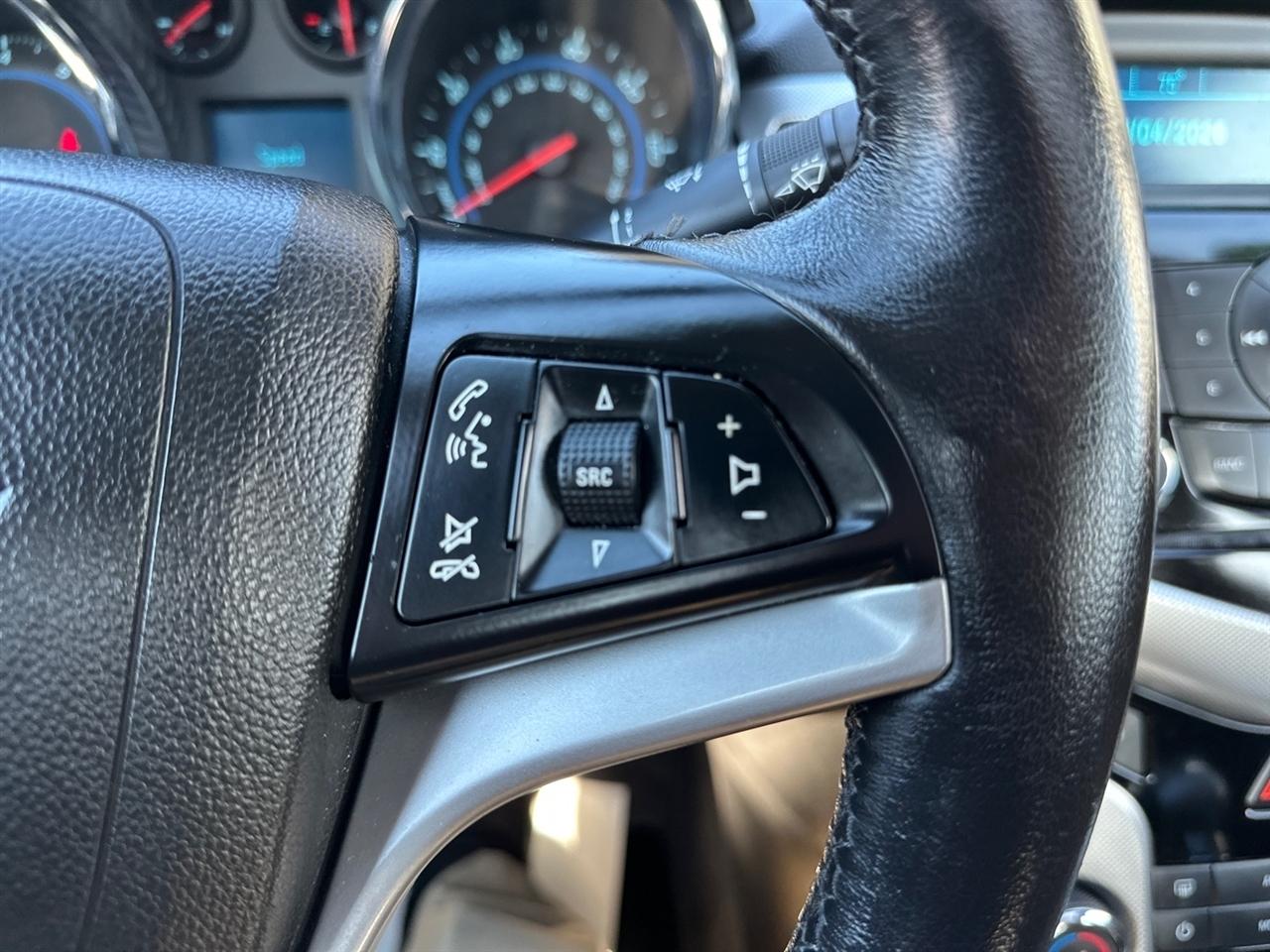 Chevrolet Cruze 4dr Sdn LTZ 2012