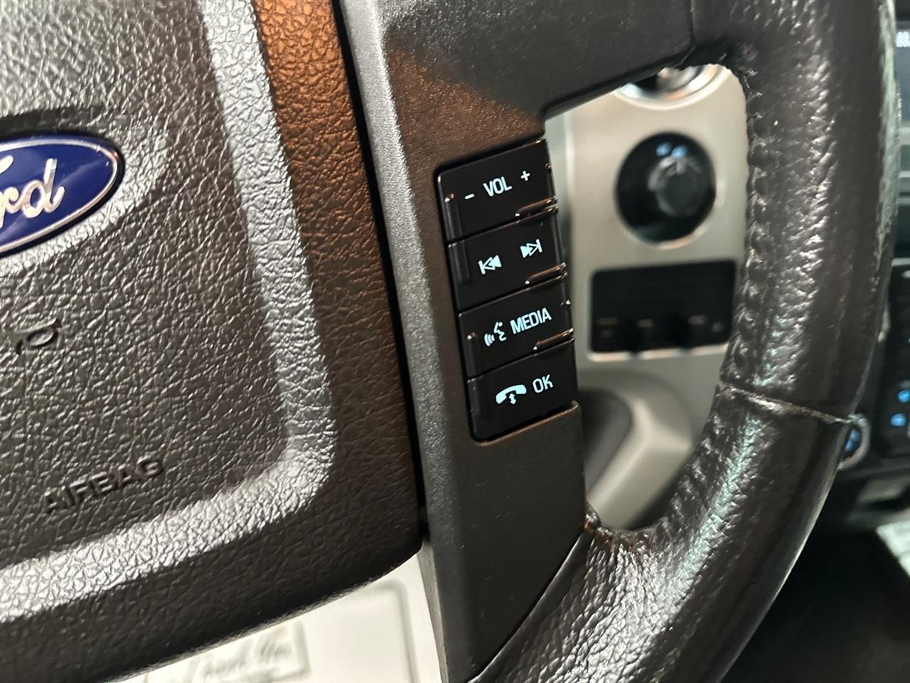 Ford F-150 4WD SuperCrew 157" XL w/HD Payload Pkg 2013