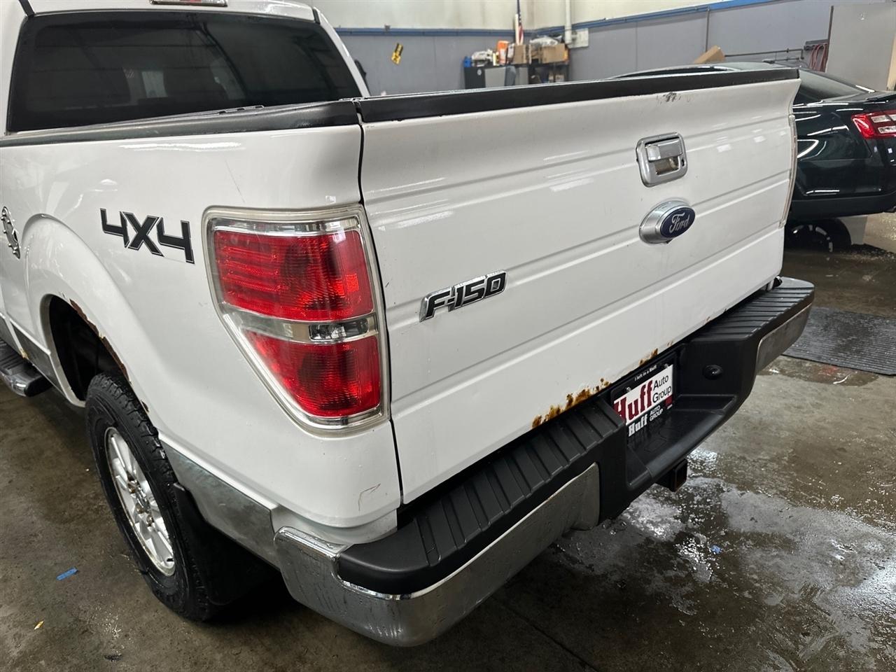 Ford F-150 4WD SuperCrew 157" XL w/HD Payload Pkg 2013