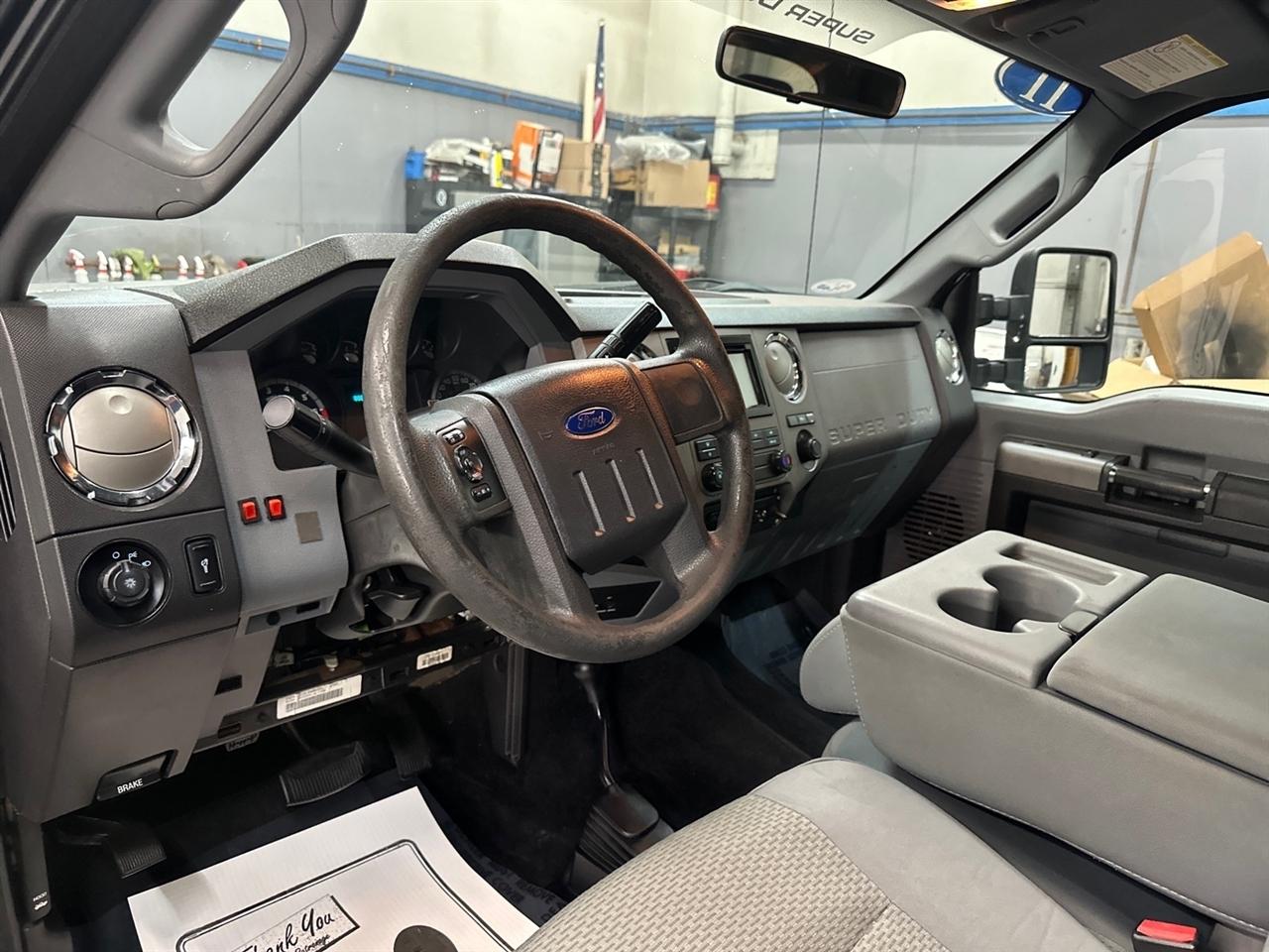 Ford Super Duty F-250 SRW 4WD SuperCab 142" Lariat 2011