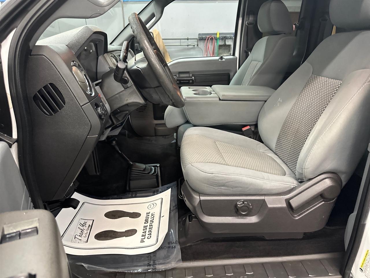 Ford Super Duty F-250 SRW 4WD SuperCab 142" Lariat 2011