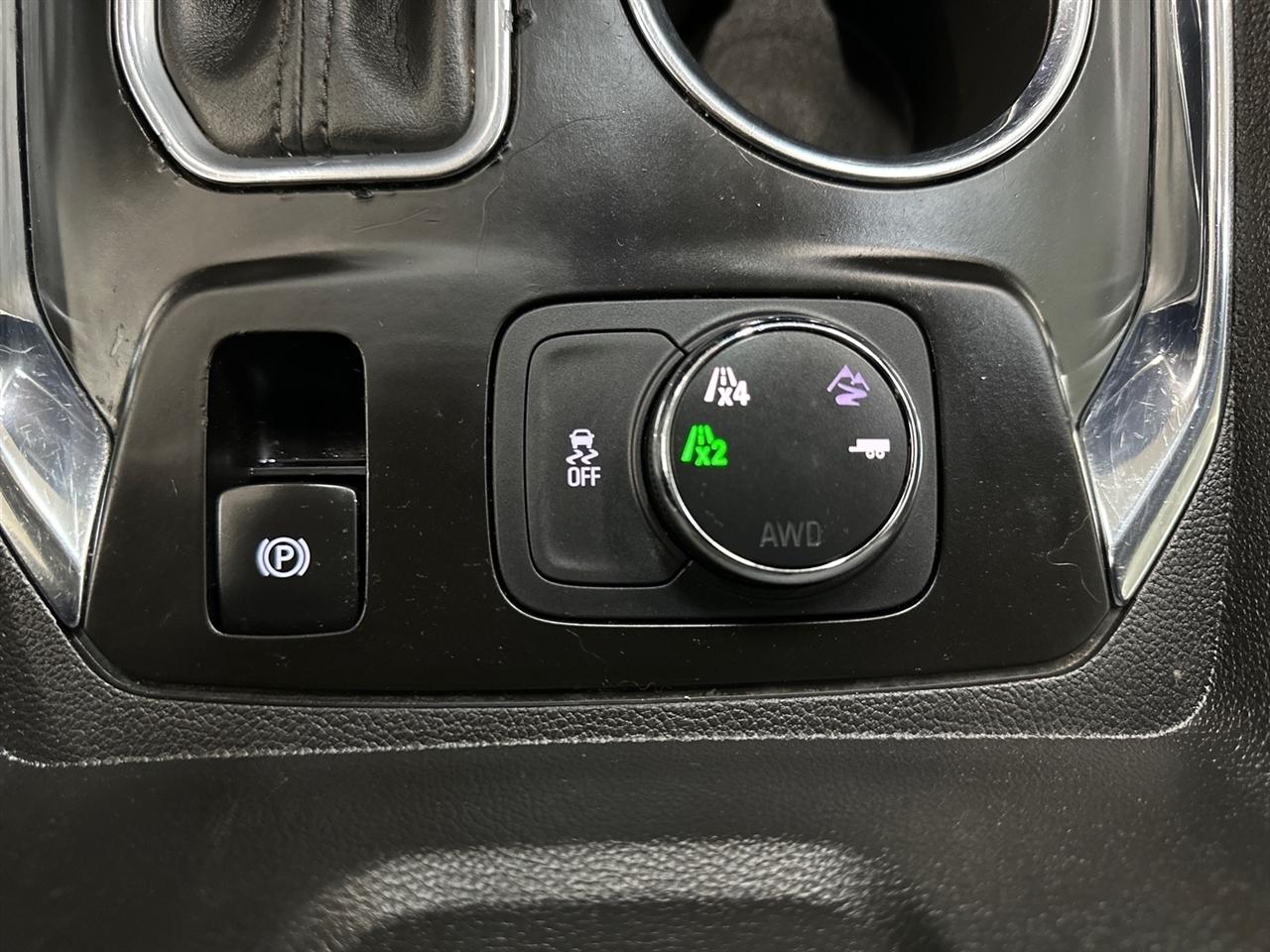 Chevrolet Traverse AWD 4dr LT Cloth w/1LT 2018