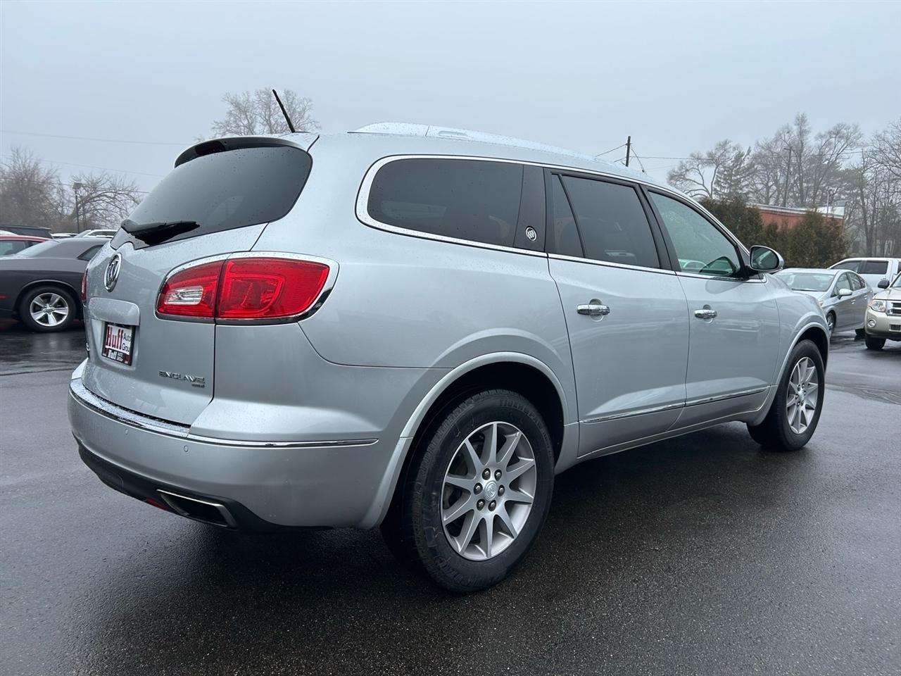 Buick Enclave AWD 4dr Leather 2016