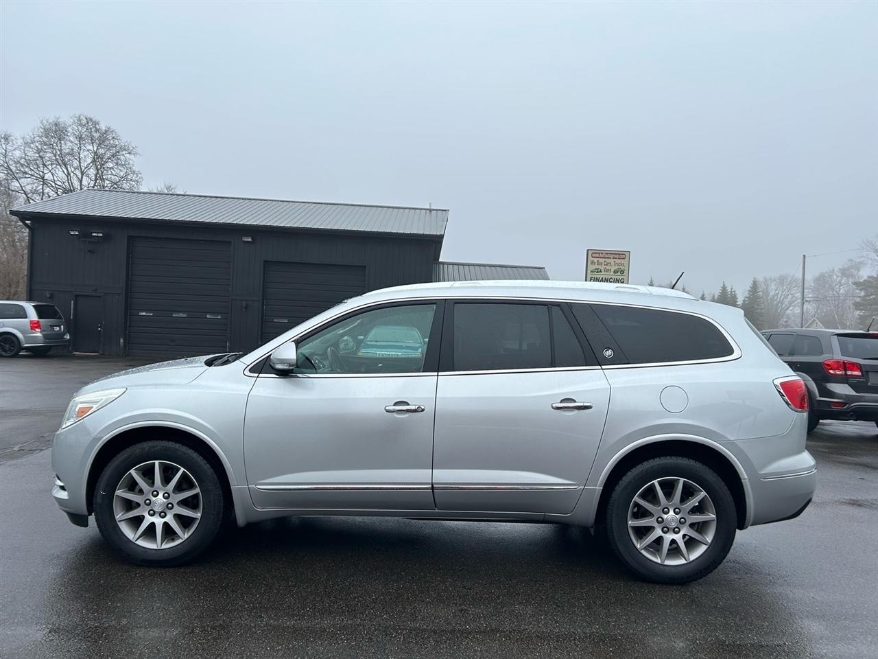Buick Enclave AWD 4dr Leather 2016