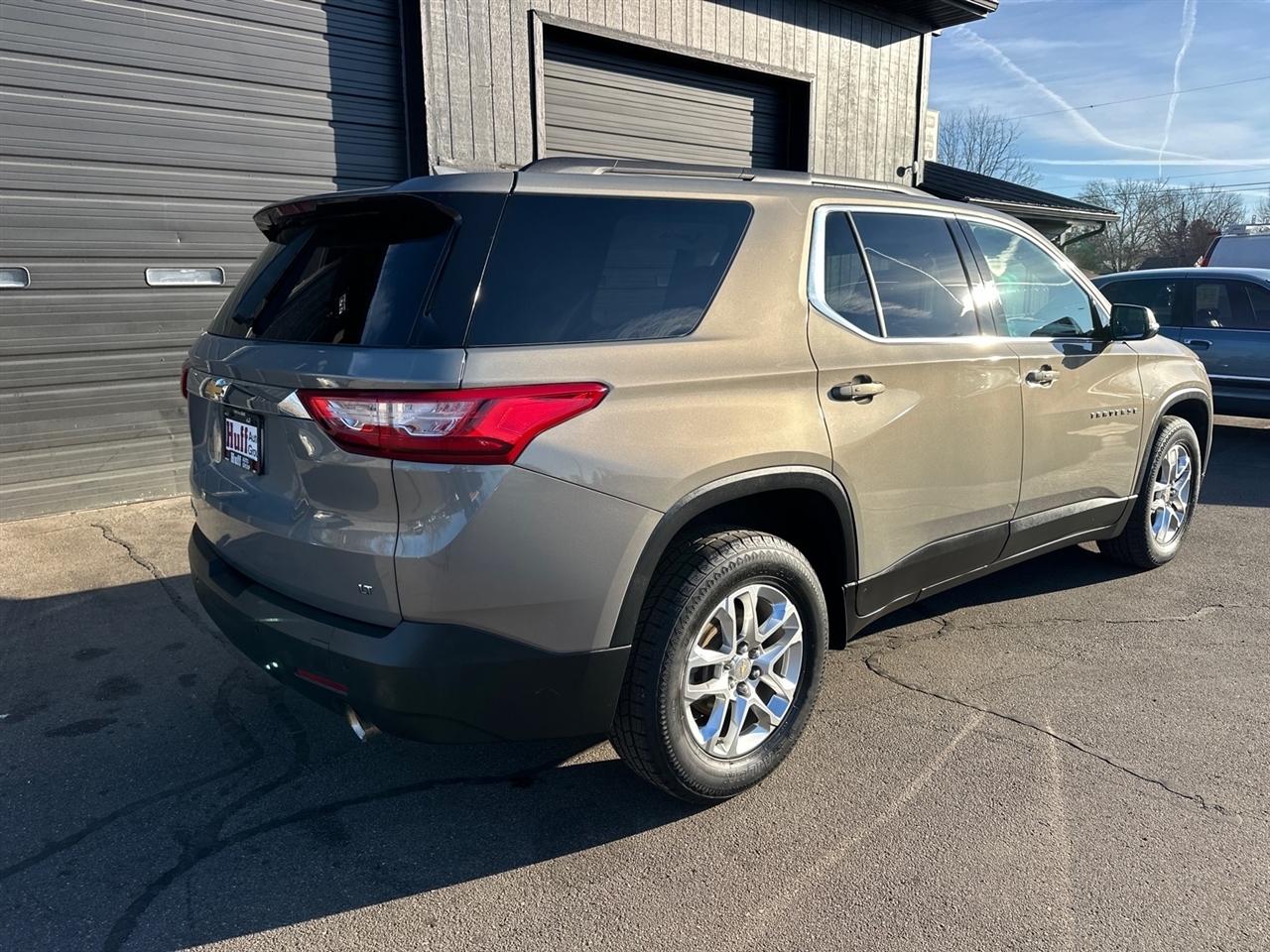 Chevrolet Traverse AWD 4dr LT Cloth w/1LT 2019