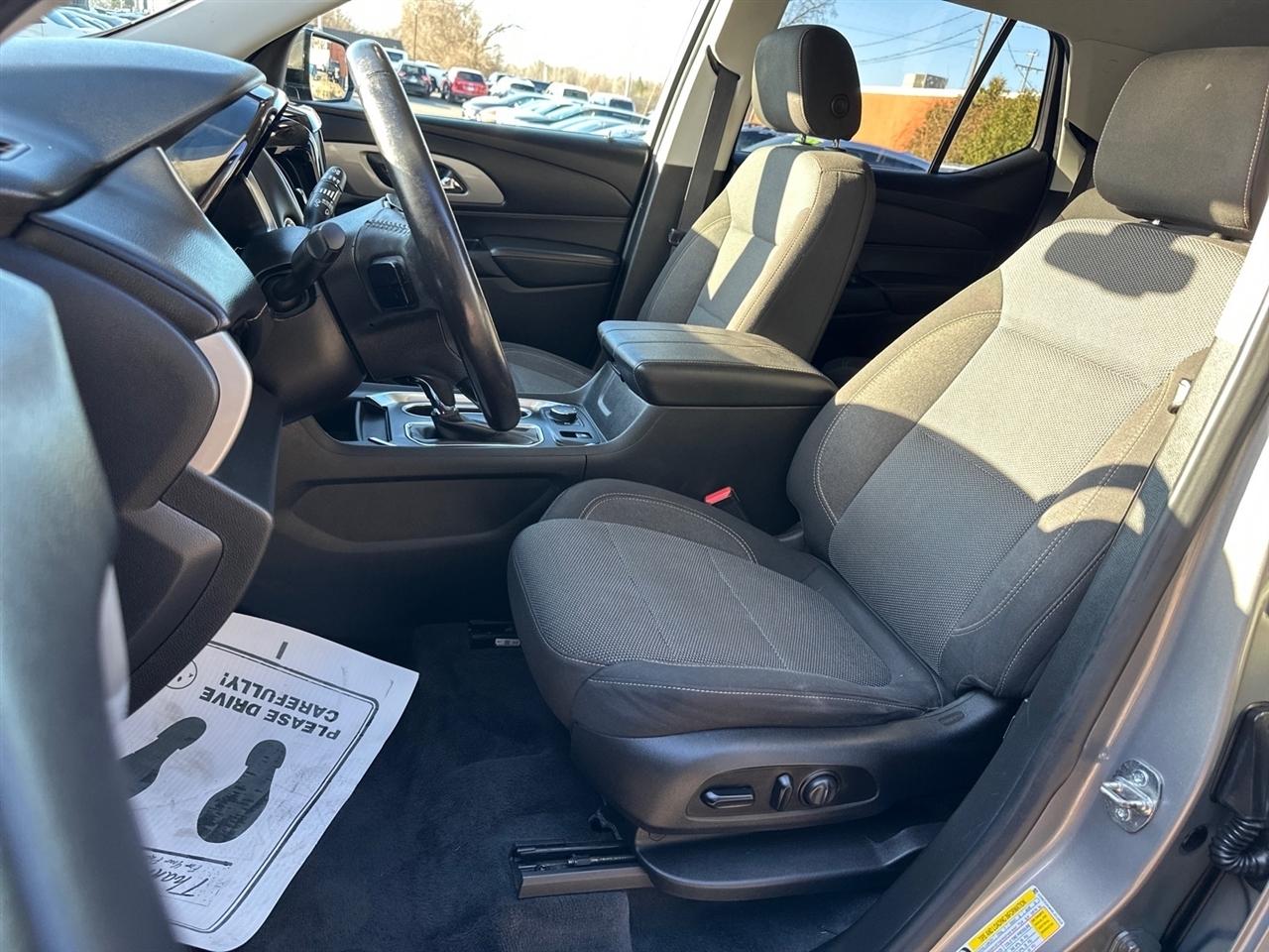 Chevrolet Traverse AWD 4dr LT Cloth w/1LT 2019