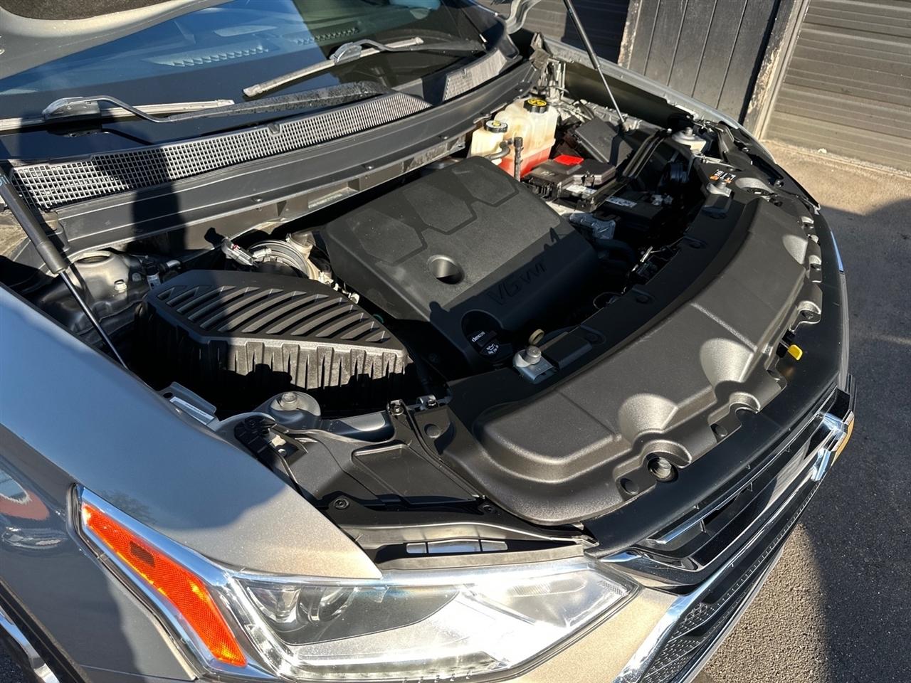 Chevrolet Traverse AWD 4dr LT Cloth w/1LT 2019