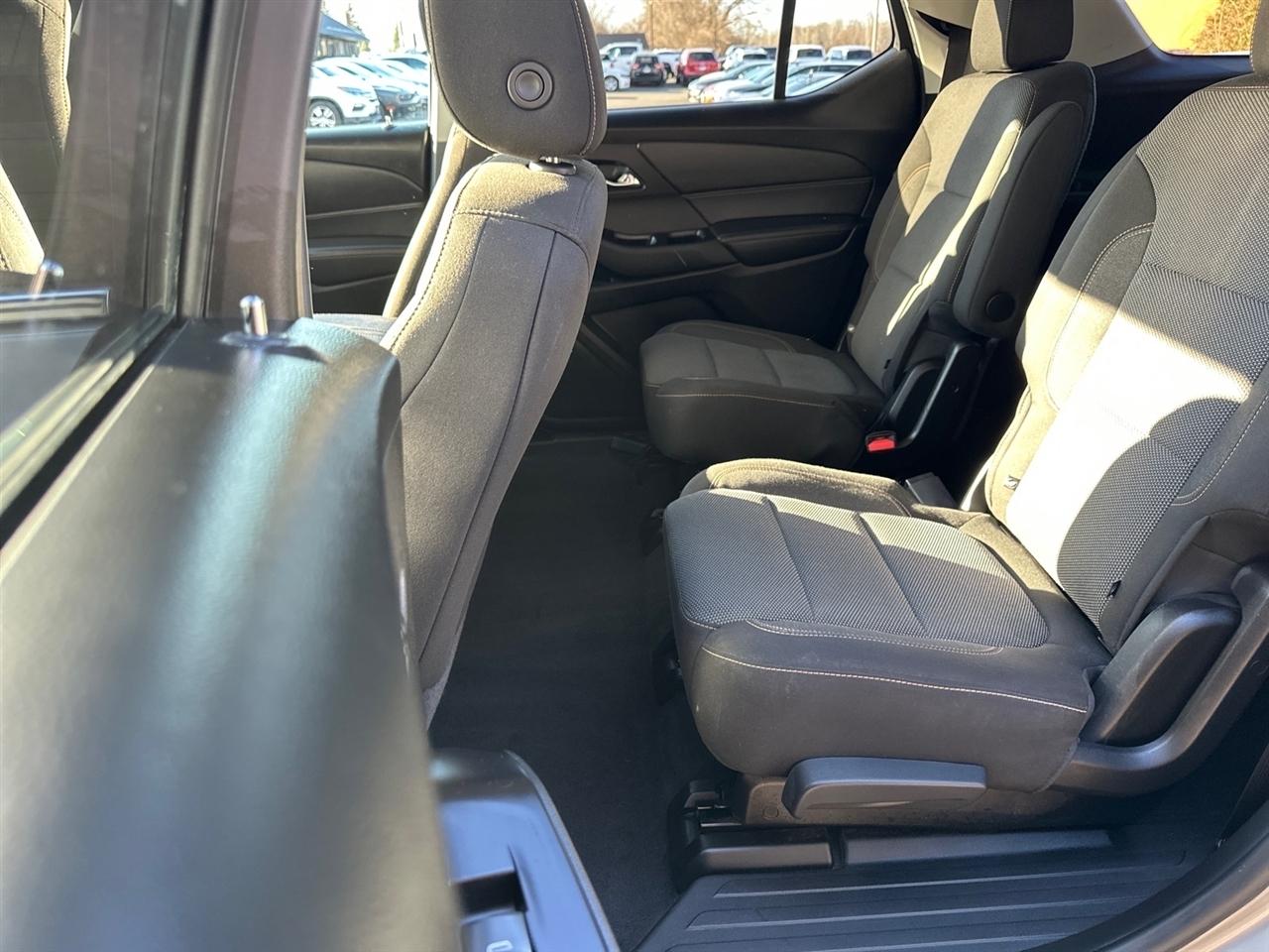 Chevrolet Traverse AWD 4dr LT Cloth w/1LT 2019