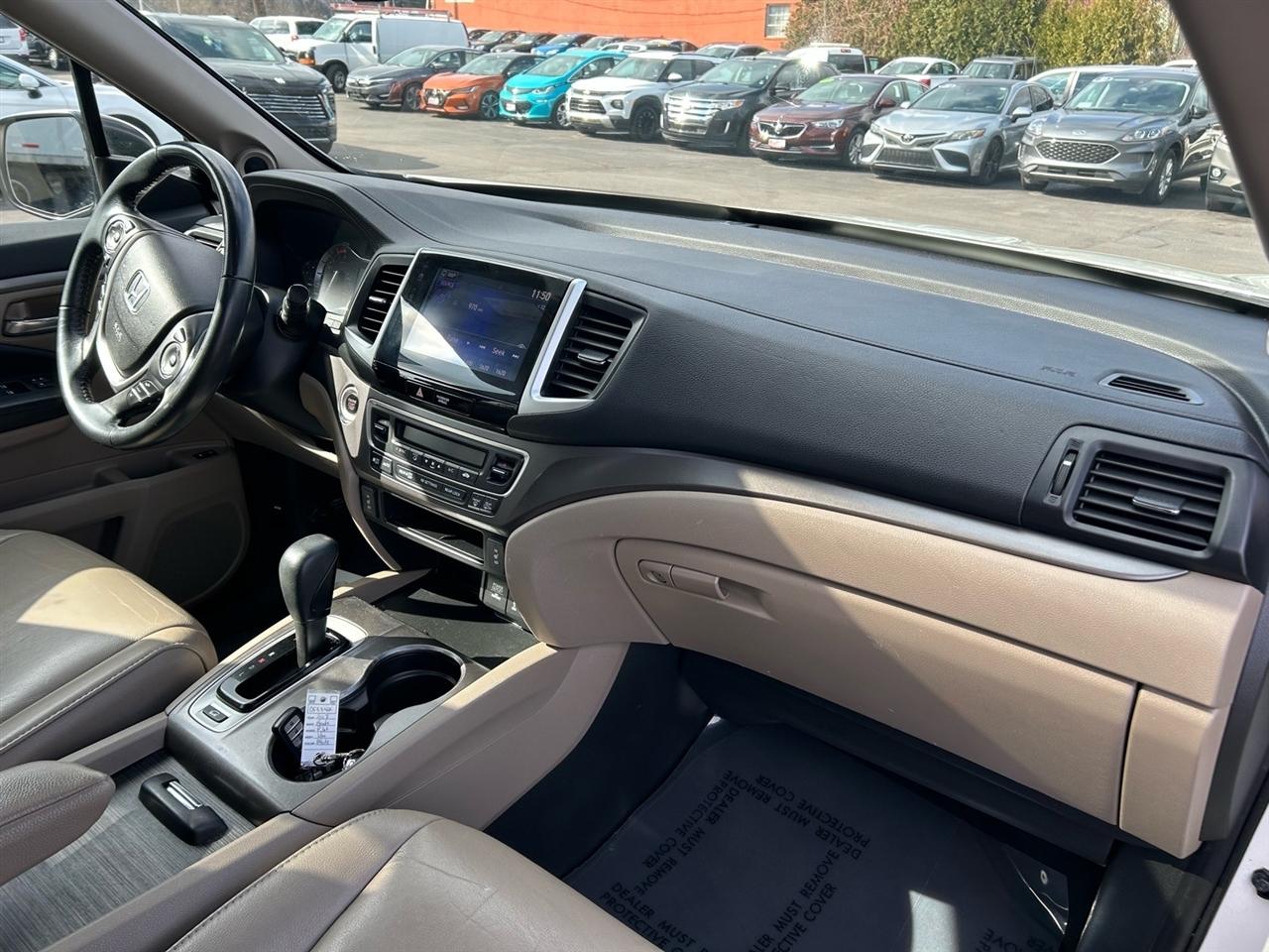 Honda Pilot EX-L w/Navigation AWD 2017