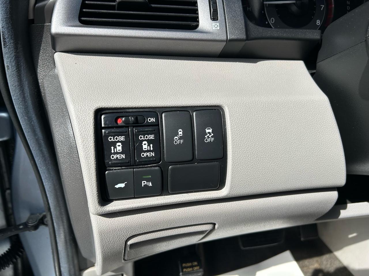 Honda Odyssey 5dr Touring 2012