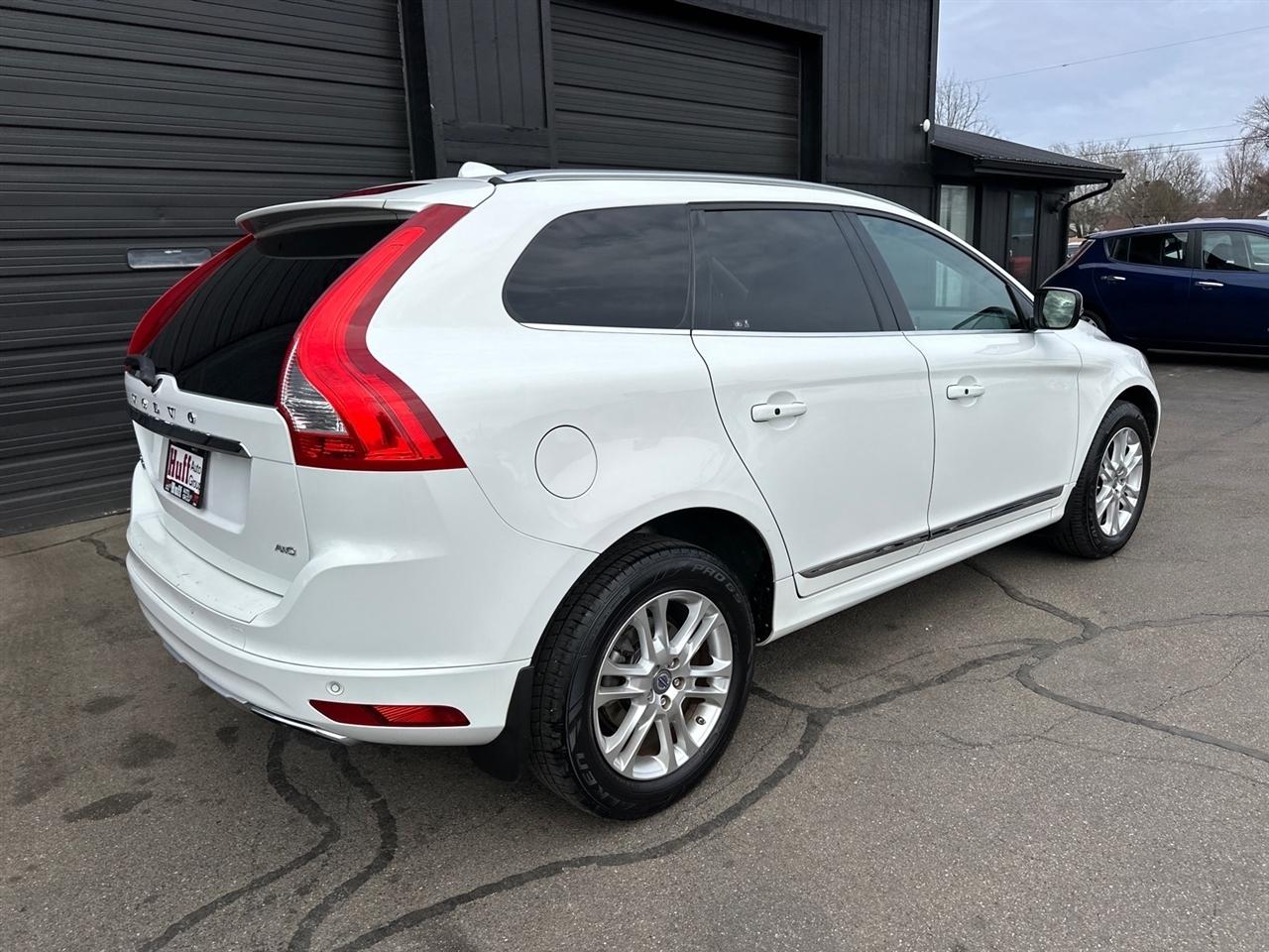 Volvo XC60 AWD 4dr 3.2L 2014