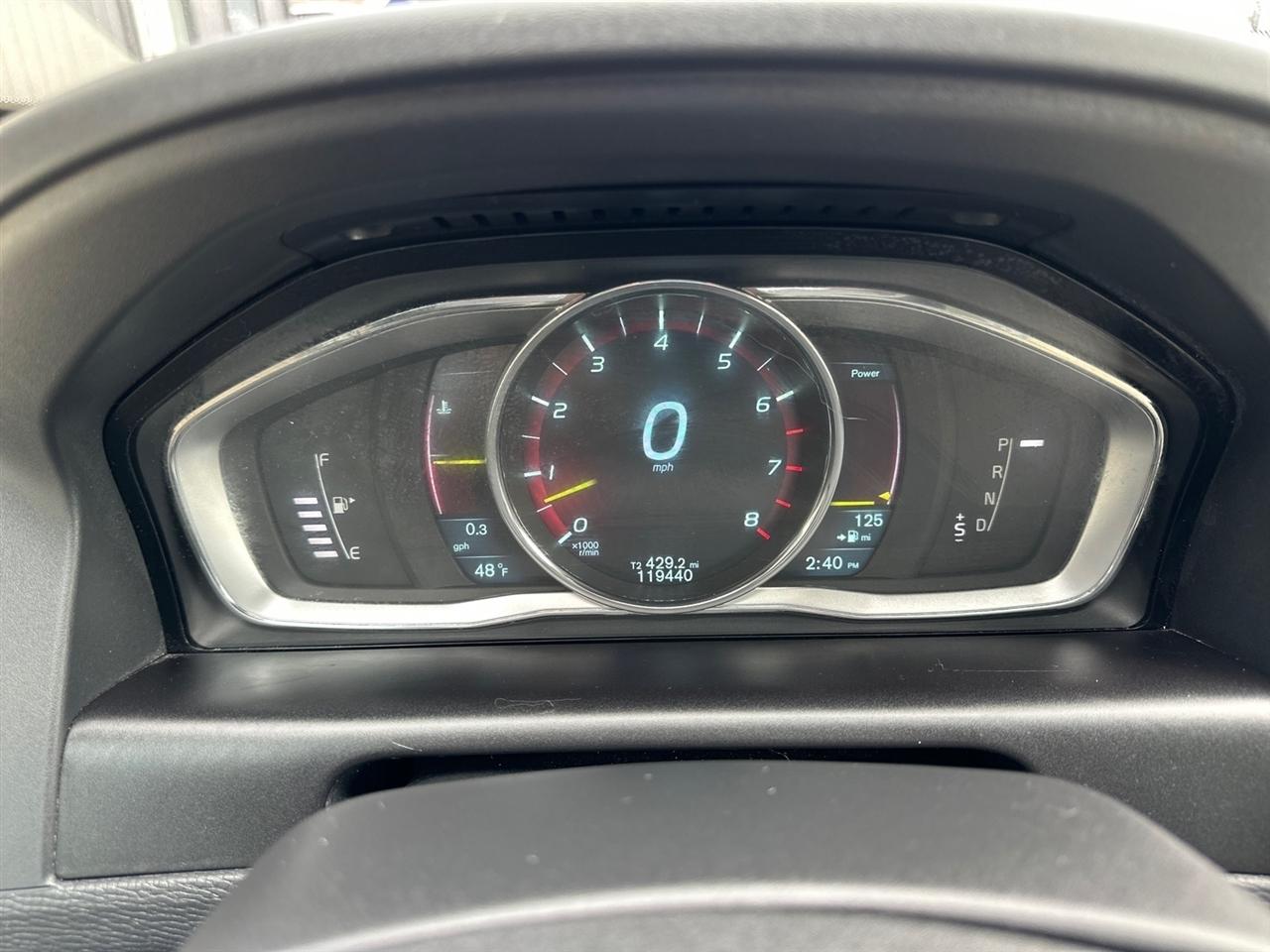 Volvo XC60 AWD 4dr 3.2L 2014