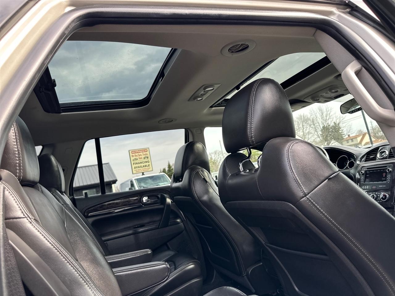 Buick Enclave AWD 4dr Leather 2017