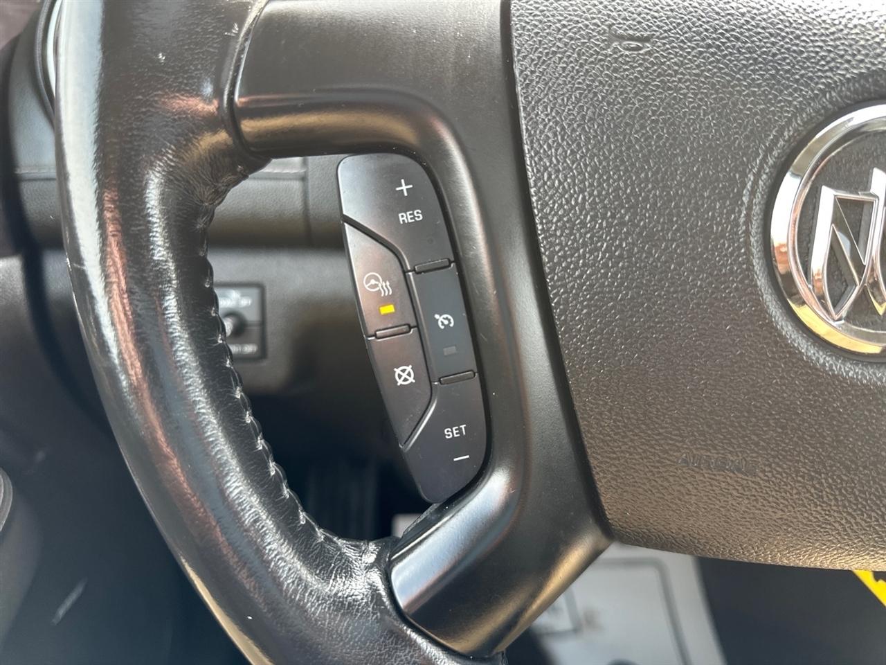 Buick Enclave AWD 4dr Leather 2017