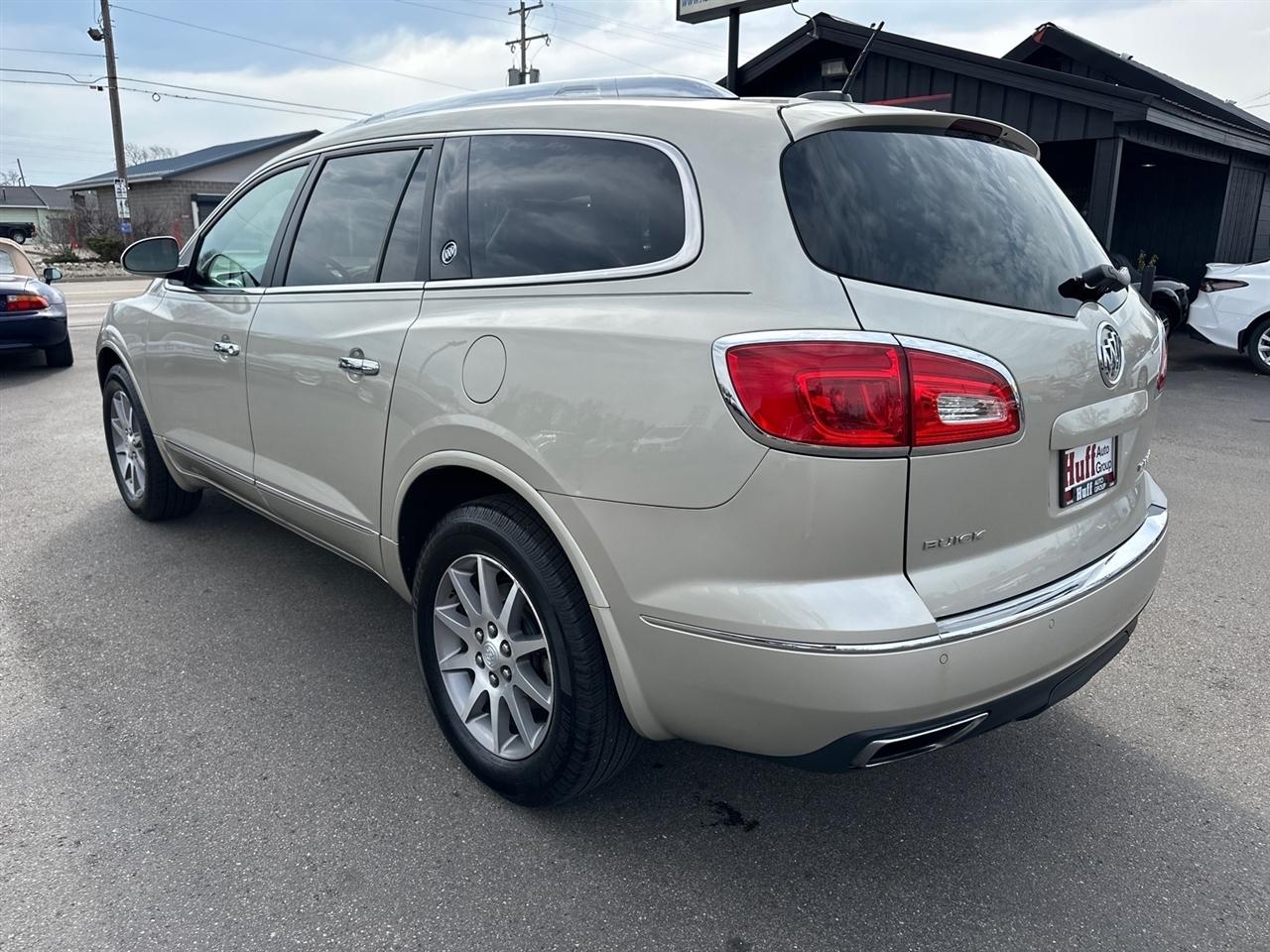Buick Enclave AWD 4dr Leather 2017