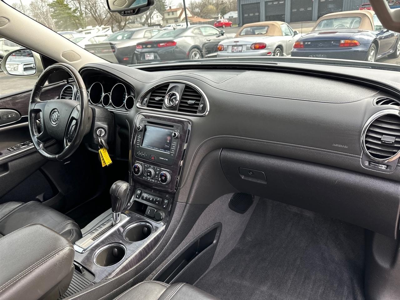 Buick Enclave AWD 4dr Leather 2017