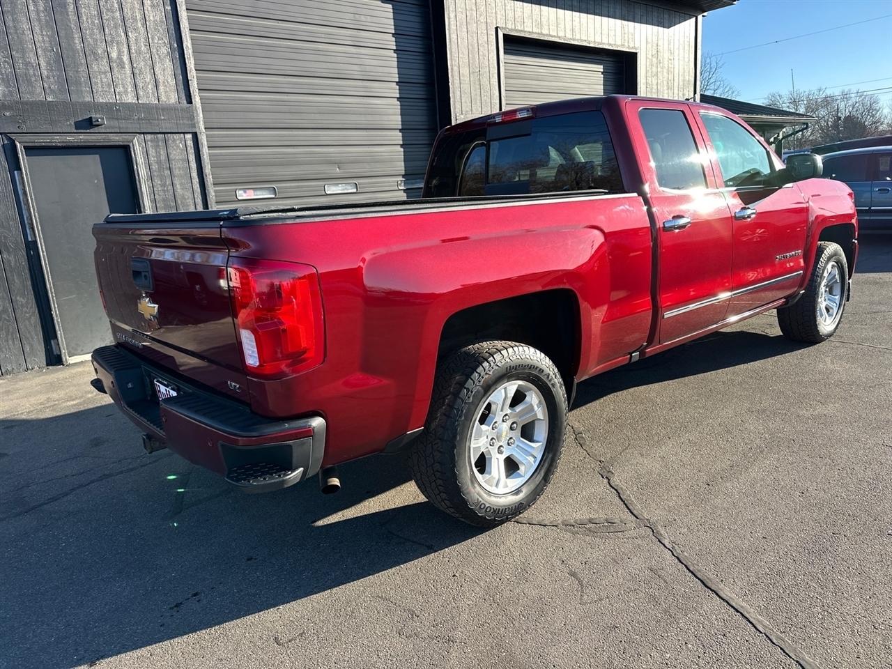 Chevrolet Silverado 1500 4WD Double Cab 143.5" LTZ w/2LZ 2016