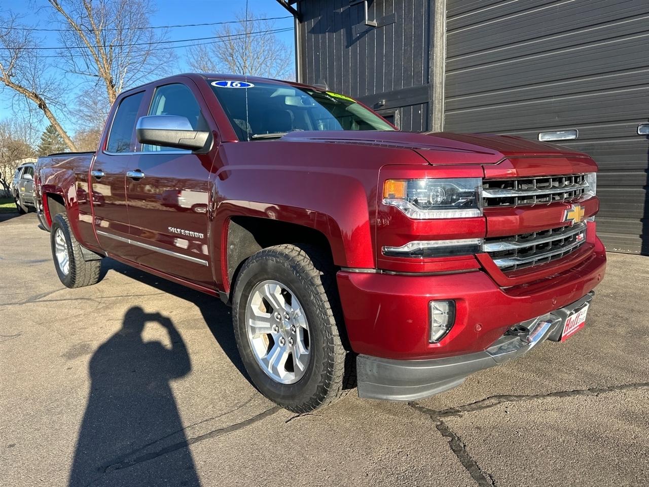 2016 Chevrolet Silverado 1500 4WD Double Cab 143.5" LTZ w/2LZ