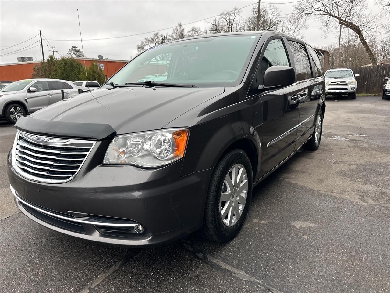 Chrysler Town & Country 4dr Wgn Touring 2016