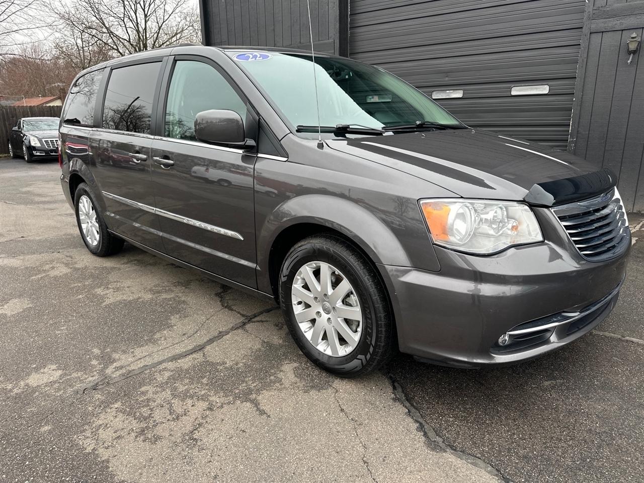 2016 Chrysler Town & Country 4dr Wgn Touring