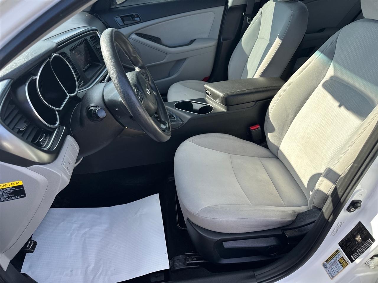 Kia Optima 4dr Sdn LX 2015