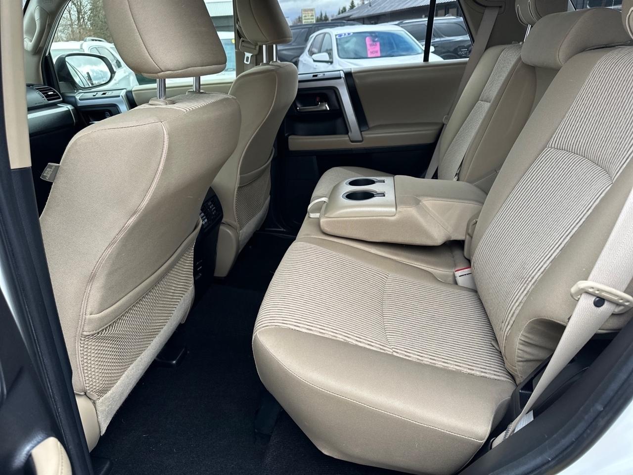 Toyota 4Runner 4WD 4dr V6 Trail Premium (Natl) 2016