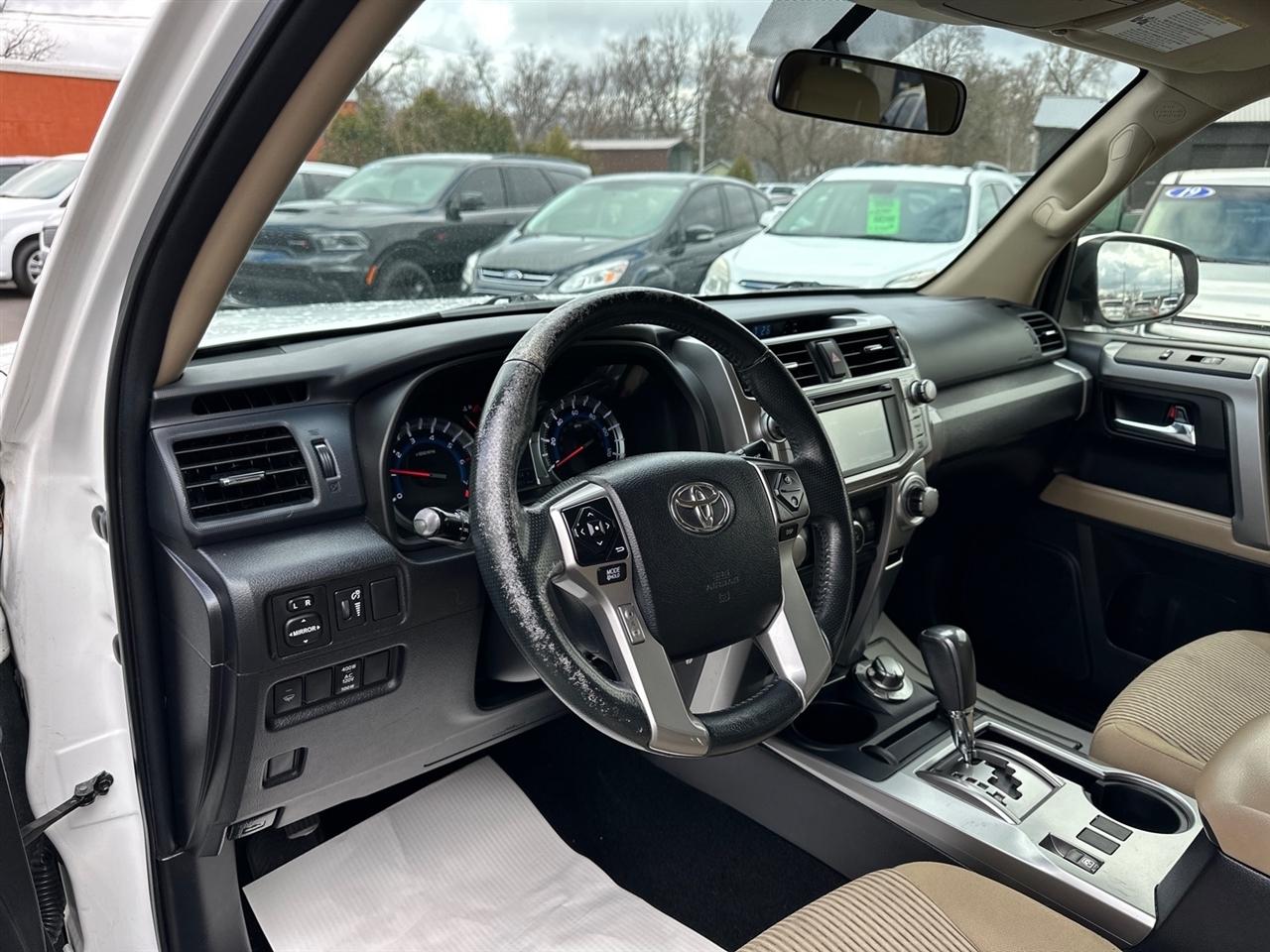 Toyota 4Runner 4WD 4dr V6 Trail Premium (Natl) 2016