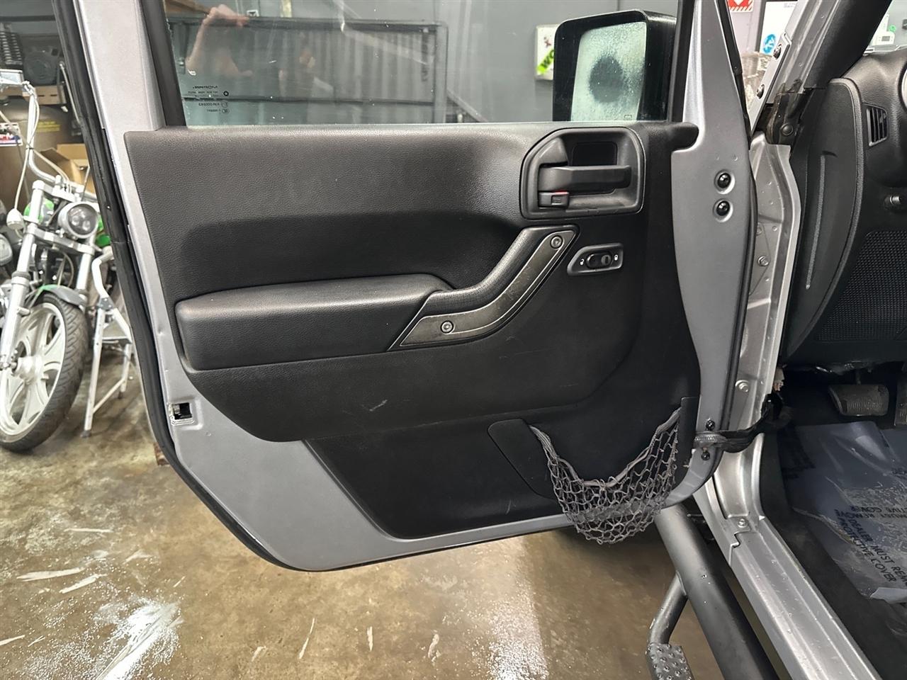 Jeep Wrangler Unlimited 4WD 4dr Sport 2015