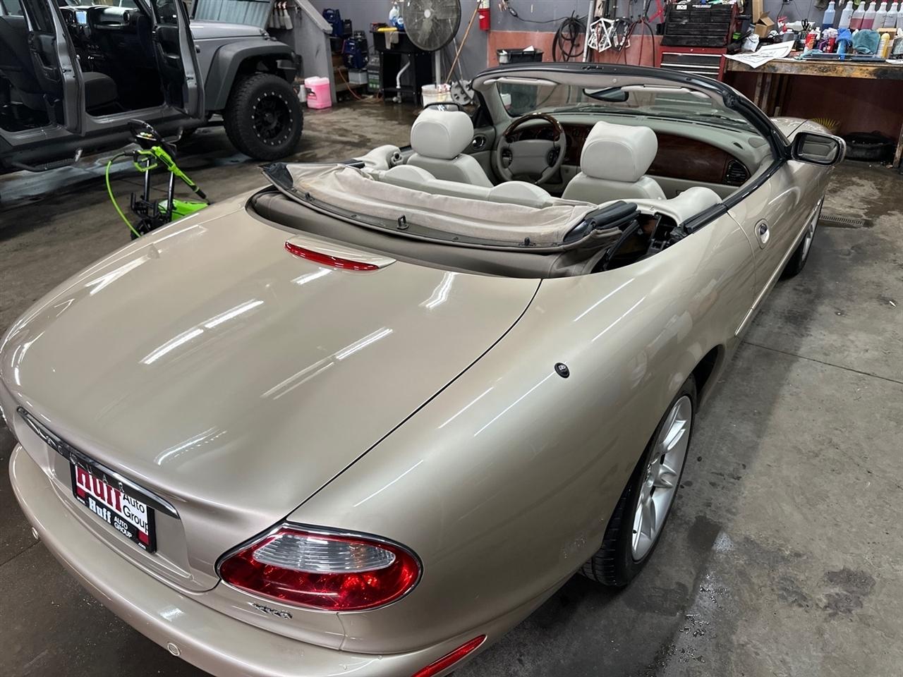 Jaguar XK8 2dr Conv 2001