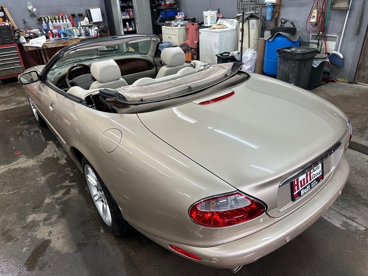 Jaguar XK8 2dr Conv 2001
